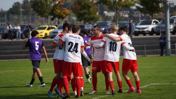 FCV 1 - 5. SIEG IN FOLGE MIT 4:1 (3:0) GEGEN FC SEEFELD 2