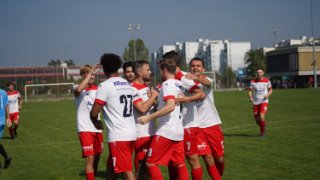 MÜHSAMER ARBEITSSIEG MIT 2:1(1:1) GEGEN RACING CLUB ZH